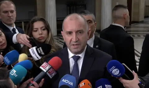 Премиерът Радев заминава за Париж и Брюксел. Ще има срещи с Макрон и Марк Рюте 