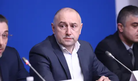 Каримански осъди Асен Василев за клевета, чака 5 хиляди лева обезщетение  - 1