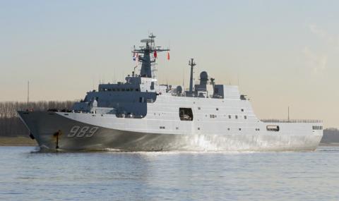 Китай вдигна по тревога страшна армада от кораби - 1