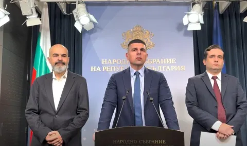 Ивайло Мирчев поиска изслушване на Румен Радев и службите за ударените кораби ВИДЕО  - 1