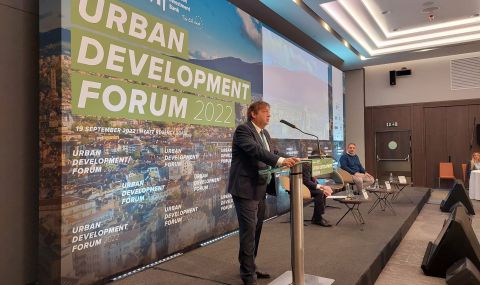 Шишков: Нормативните промени трябва да са с цел осигуряване на по-добра градска среда    - 1