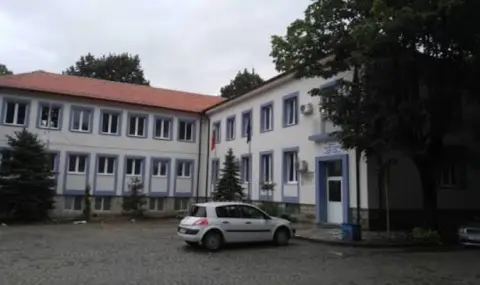 Арест в Берковица: Мъж посече баща си с брадва - 1