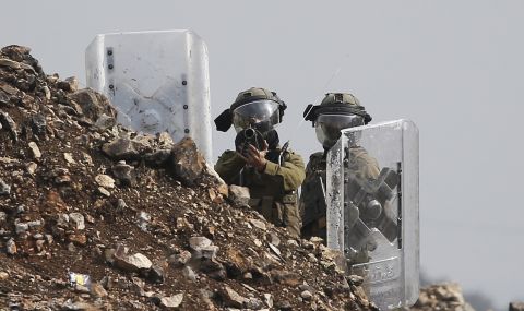 Двама палестинци са убити от израелски войници - 1