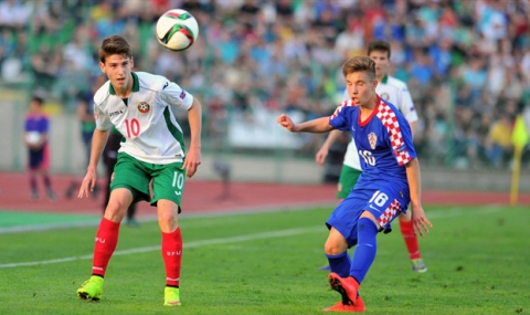 България стартира със загуба европейското за юноши - 1