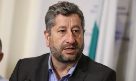 Христо Иванов призова: Да не позволяваме България да премине към президентско управление - 1