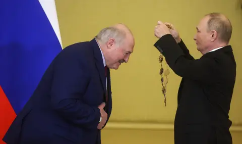 Putin awarded Lukashenko the highest Russian order  - 1