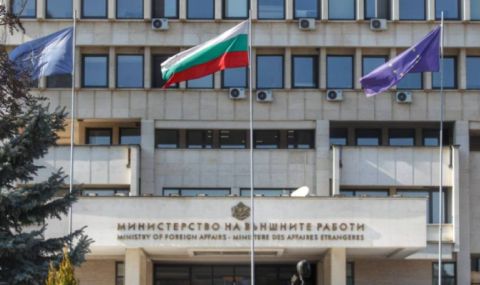 България поставя пред Скопие въпроса с недопускането на българи в РСМ - 1