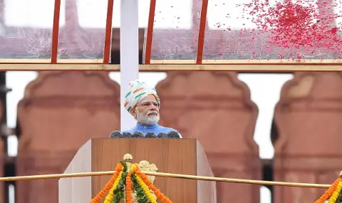 Нарендра Моди отговори на Тръмп: Индия трябва да бъде бдителна и да разчита само на собствената си икономика - 1