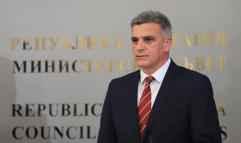 Стефан Янев: Ние ще решим какви войски да бъдат разположени у нас - 1