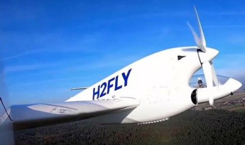 Самолет, задвижван с водород, постави нов рекорд - 1