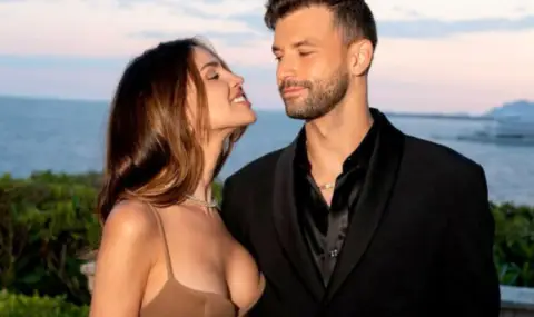 Григор Димитров засипва Ейса с цветя - 1