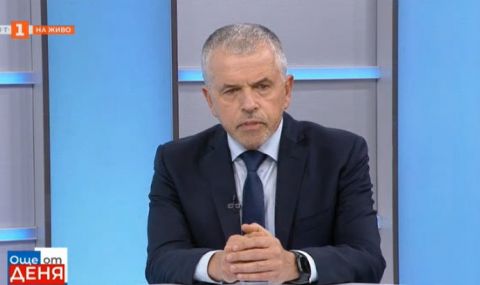 Димитър Абаджиев: Парламентът ни излъчва страх и несигурност за Украйна - 1