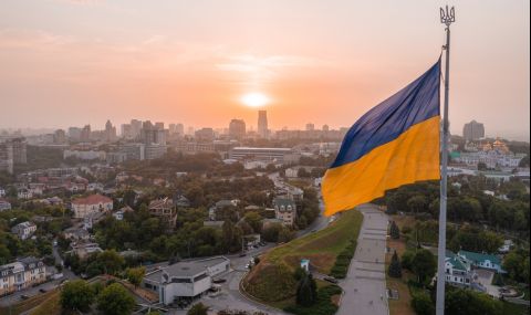  Украйна възнамерява да влезе в ЕС през 2024 година - 1
