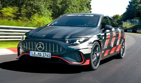 Новият седан на Mercedes-AMG постави рекорд на Нюрбургринг - 1
