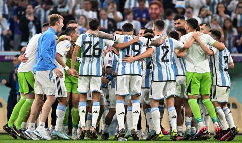 Аржентина полудя в съблекалнята, подигра се на Бразилия - 1