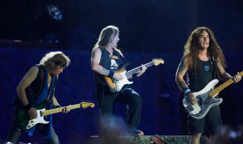 Пускат юбилейна монета по случай 50-годишнината на Iron Maiden (СНИМКА) - 1