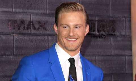 Звездата от „Викинги” Александър Лудвиг сe ожени  - 1