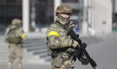 Украйна разкри как е уплашила руския зам.-министър на отбраната с милиони автомати в Киев - 1