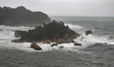 Около 1000 мигранти може да са изчезнали в Средиземно море след циклона "Хари" - 1