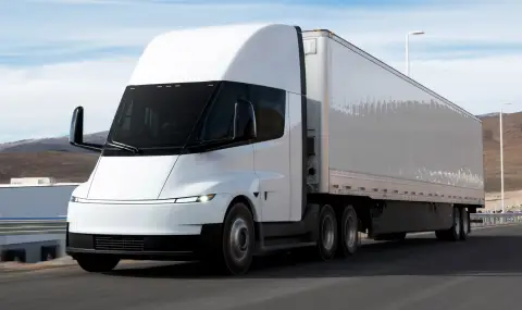 Първа катастрофа с електрическия камион на Tesla завърши с двама убити - 1