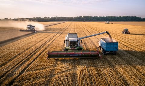 Доходът в селското стопанство скочи с над 35% за година - 1