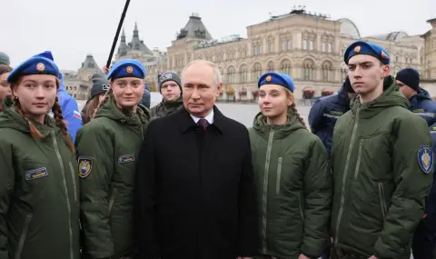 Американска телевизия: Преди година Зеленски ликуваше. Сега ликува Путин - 1