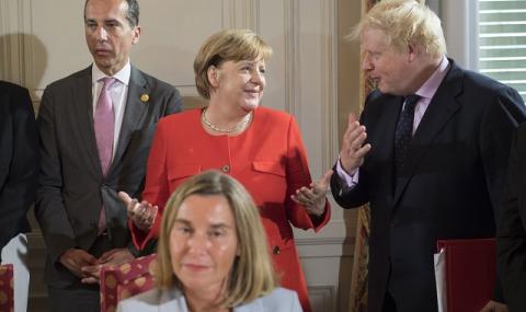 Най-после! Меркел и Джонсън сядат да преговарят - 1