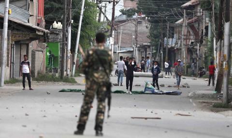 Пакистан се съветва със САЩ за кризата в Кашмир - 1