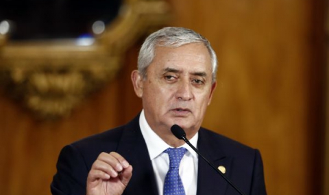 Президентът на Гватемала подаде оставка - 1