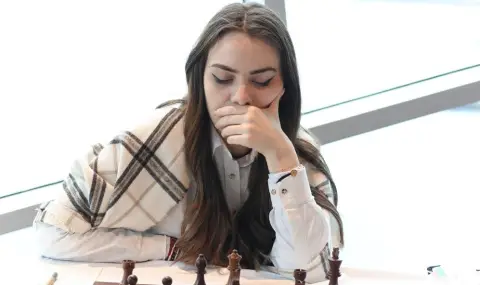 Нургюл Салимова се измъкна от трудна позиция, за да направи реми - 1