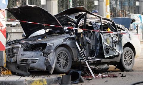 Взривиха автомобила на частен съдебен изпълнител в Стара Загора - 1