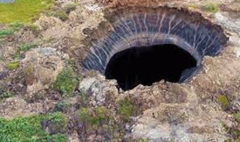 Портите към подземния свят в Сибир стават все по-големи - 1