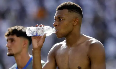 Мбапе даде показания в съда в Париж по дело за изнасилване - 1