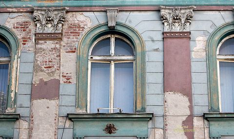 Община няма да продава, но няма и да реновира уникални имоти - 1