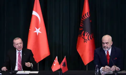 Подписани са шест споразумения за сътрудничество между Турция и Албания - 1