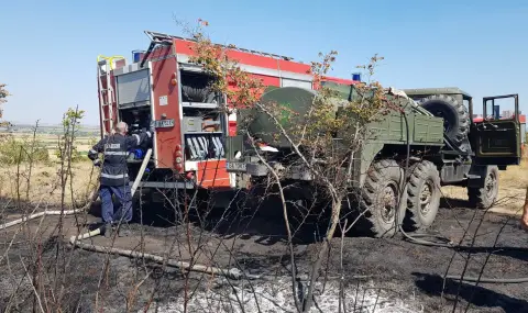 МО: Сухопътни войски и ВВС продължават да гасят големите пожари в страната - 1