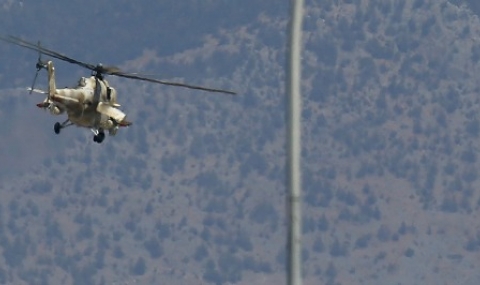 Военен хеликоптер стреля по цивилни в Етиопия - 1