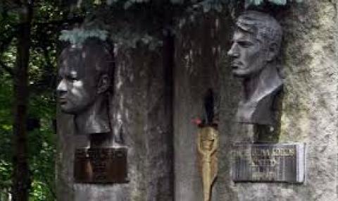 С турнир по футбол събират пари за паметник на Гунди - 1