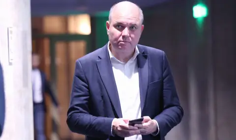 Vladislav Panev on Lukoil: The bomb has been postponed by 6 months  - 1