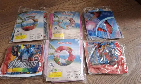 Митничари задържаха хиляди детски играчки  - 1