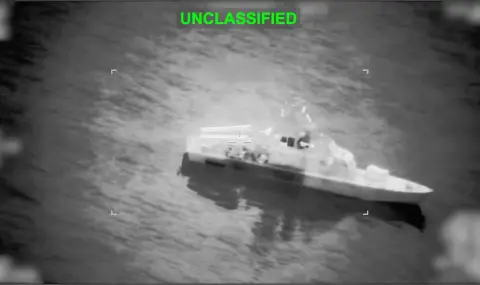 The New York Times: Иран минира Ормузкия проток