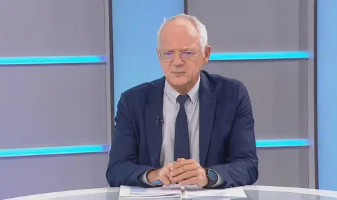 Васил Велев: Преминаването към еврото протича спокойно - 1