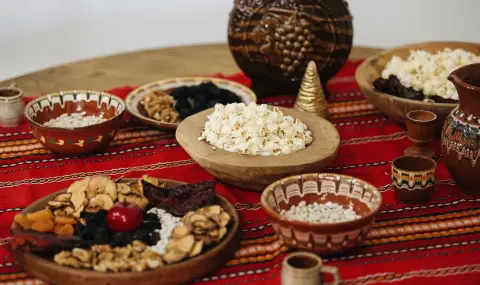 Етнограф посочи от къде произлизат традициите в България за Бъдни вечер и Коледа  - 1