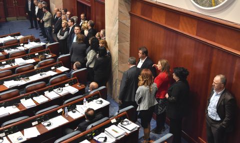 Гласуват новото правителство на Северна Македония след два дни - 1