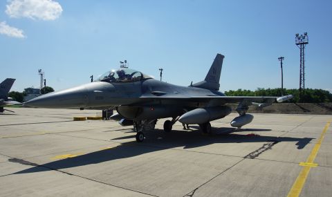 Важна новина за американски F-16 в авиобазата Граф Игнатиево - 1