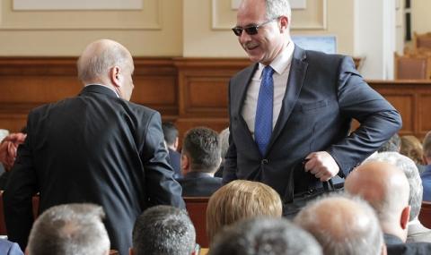 Започват смените на областните управители - 1