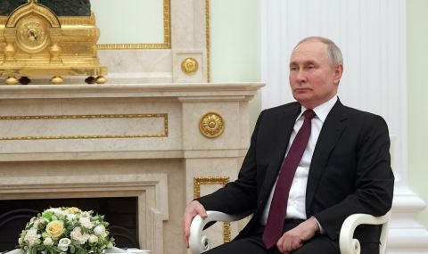 Newsweek: С надежда Путин следи изборите в България - 1