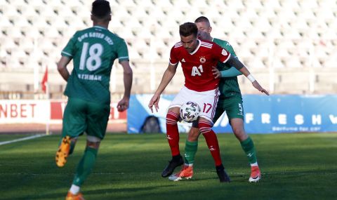 Синклер ще играе срещу Левски - Пеняранда - не - 1