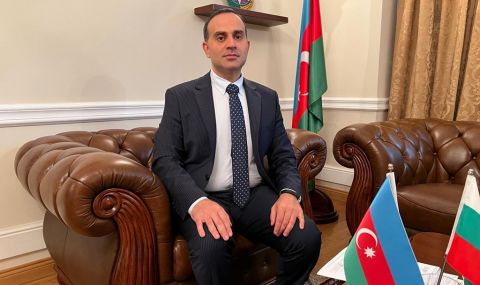 Посланикът на Азербайджан Н.Пр.Хюсейн Хюсейнов пред ФАКТИ: Единственият начин за примирие е отказът от териториални претенции един към друг     - 1
