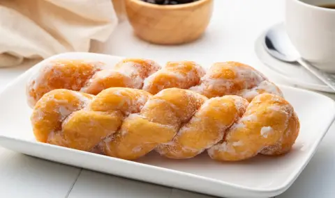 Рецепта на деня: Влашка пита с кокос - 1